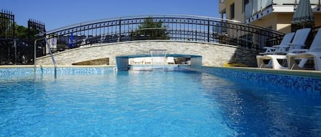 Außenpool, beheizter Pool