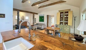 Interior - The Vermont Farmhouse + Stunning Views + Dog Friendly + Adjacent Nature Preserve (North Bennington)