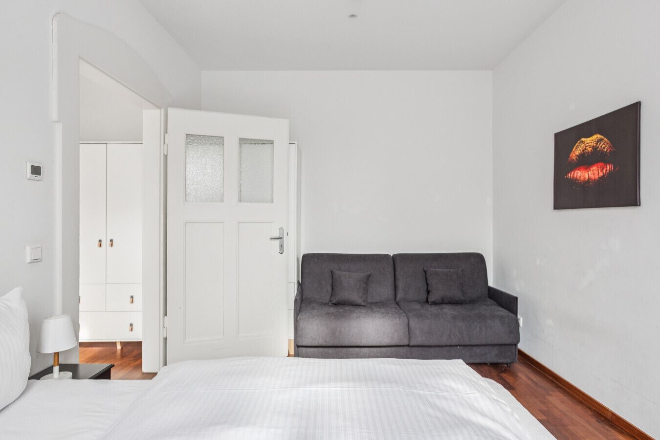 1 Schlafzimmer, Schreibtisch, WLAN