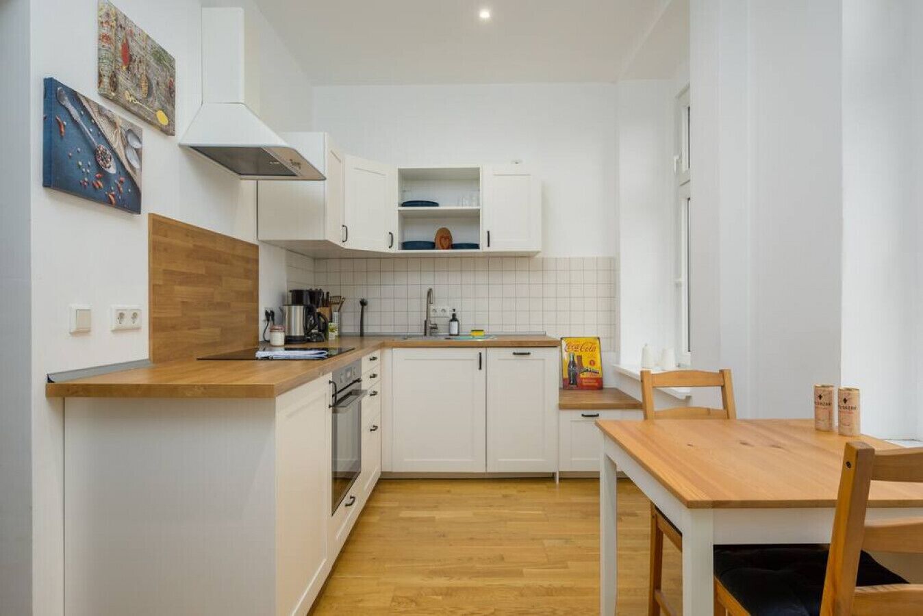 Kühlschrank, Ofen, Herdplatte, Geschirrspüler