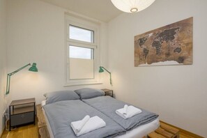 Skrivebord, Wi-Fi, sengetøj