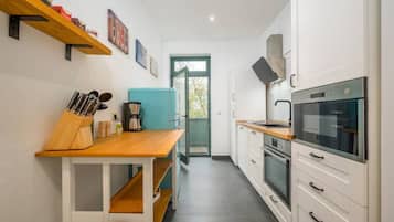 Kühlschrank, Ofen, Herdplatte, Geschirrspüler