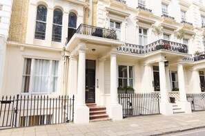 Apartment | Exterior