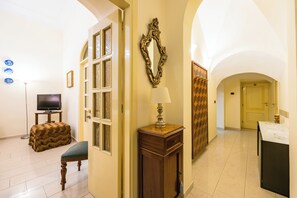 Interior detail - Homely City Apartment by Wonderful Italy (Naples)