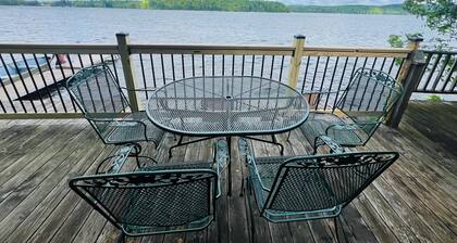 Chicagon Lakefront cottage in Michigan’s upper peninsula