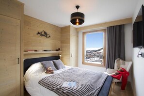1 bedroom, WiFi, bed sheets - 2nd floor, fitness, swimming pool, sauna, hammam, terrace, tv, ski locker, 43m², Alpe d'Huez (Huez)