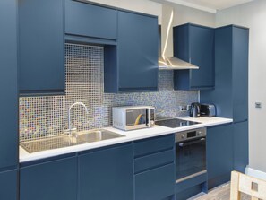 Lave-vaisselle, chaise haute