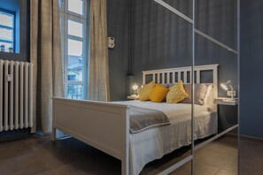 1 bedroom, laptop workspace, iron/ironing board, free WiFi - Einaudi Apartment by Wonderful Italy (Turin)