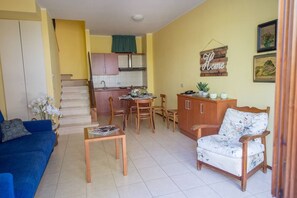 Comfort Apartment, Hill View | Living area - Casa Oliva Borgo del Benessere delle Marche (Colli al Metauro)