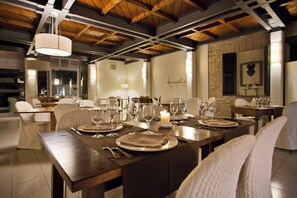 Breakfast and dinner served - Casa Oliva Borgo del Benessere delle Marche (Colli al Metauro)