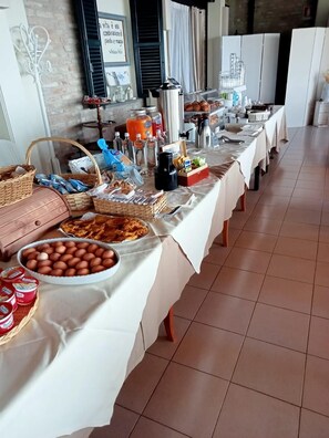 Desayuno buffet incluido todos los días