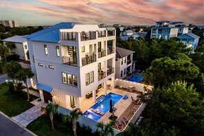 Exterior - Seas the Day: Private Beach, Ocean Views, Pool & Hot tub, Golf Cart, Game Room (Miramar Beach)