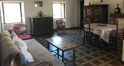 Location saisonniĂšre en Corse