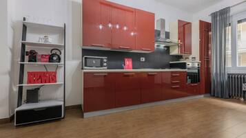 Apartment | Private kitchen | Full-size fridge, microwave, oven, stovetop