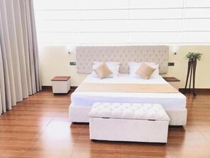 2 bedrooms