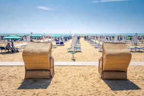 Beach - Feriendorf Sabbiadoro Mobilehome Sunshine für 6 Personen (Lignano Sabbiadoro)