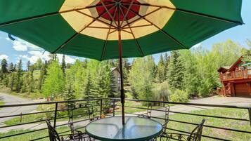 ุชูุงูู ุงูุทุนุงู
ุจุงูุฎุงุฑุฌ