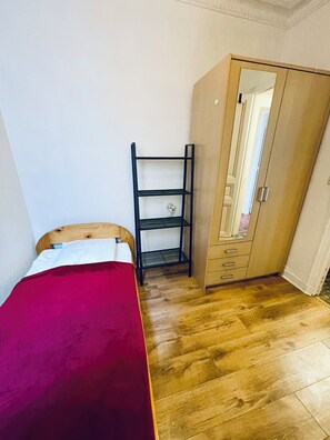 2 chambres, Wi-Fi, draps fournis