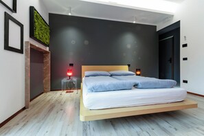 1 chambre, bureau, fer et planche à repasser, Wi-Fi gratuit