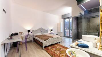 1 chambre, bureau, fer et planche Ă repasser, Wi-Fi gratuit