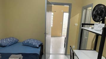 1 quarto, ferros/tábuas de passar roupa, Wi-Fi, roupa de cama