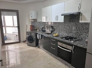 Private kitchen - Appartement Séduisant au Centre de Tanger (Tanger)