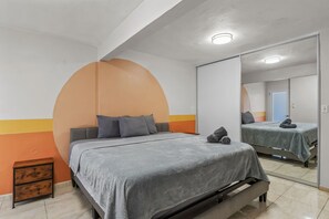 2 Schlafzimmer, Bügeleisen/Bügelbrett, WLAN, Bettwäsche