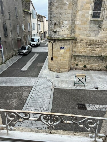 Apartment historic center Monségur