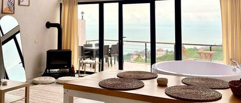 Eenvoudige bungalow | 1 slaapkamer, geluiddichte muren, gratis wifi