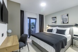 3 bedrooms, iron/ironing board, free WiFi - Luxury Stone Villa - Stunning Sea Views & Private Heated Pool (Vinisce)