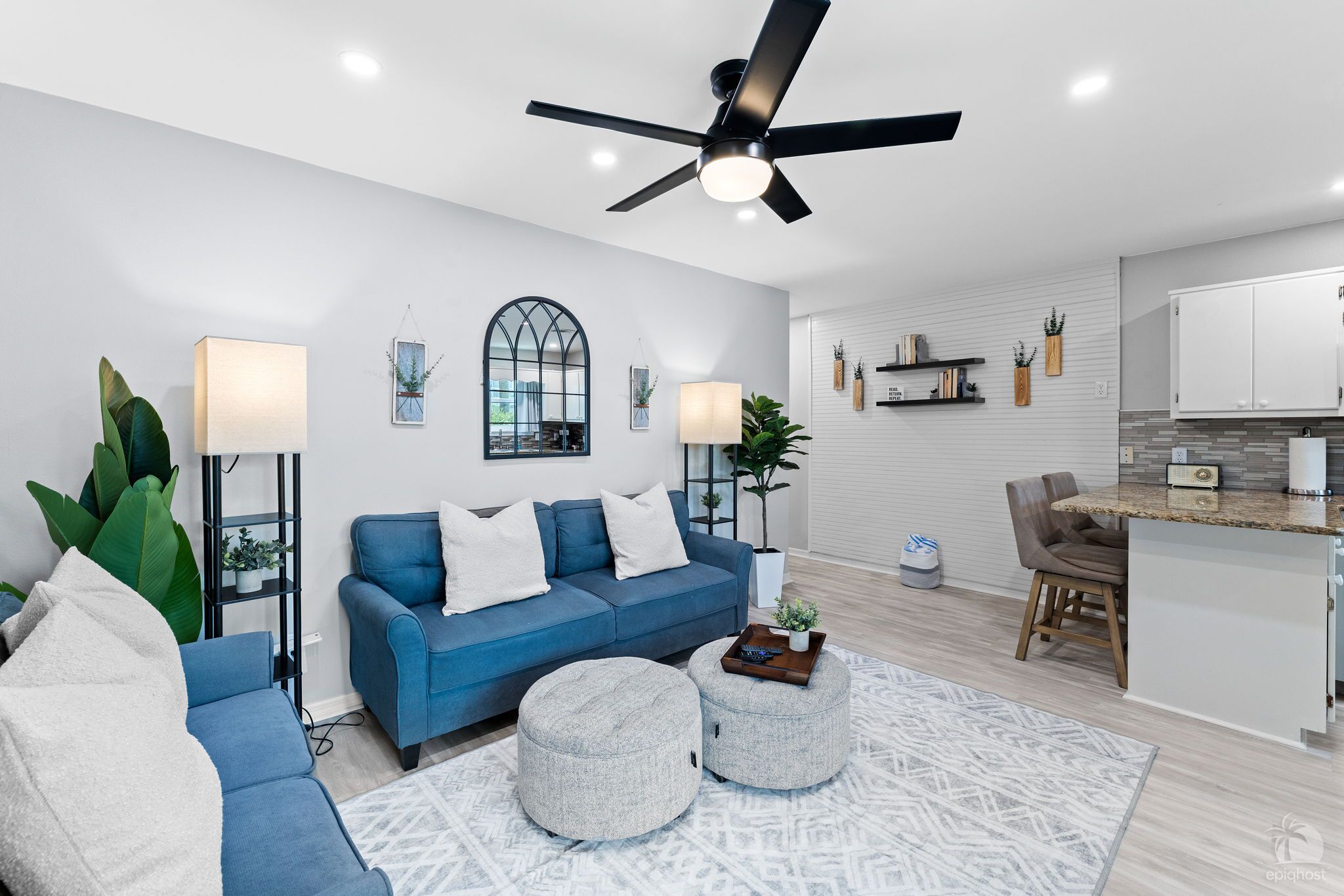 CoastalHaven- Beautiful Beachside Escape!