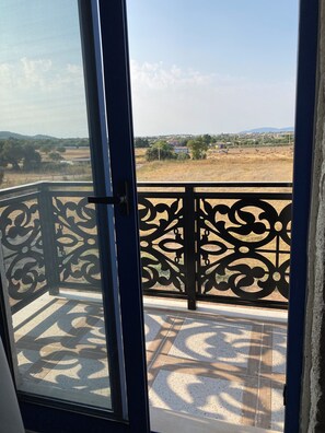 Classic-Zimmer | Schreibtisch, Bettwäsche