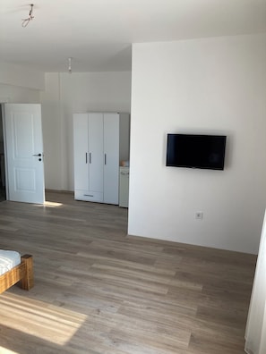 Classic Room | Desk, bed sheets - Alaçatı'da Oda (Cesme)