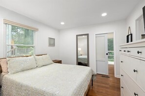 4 makuuhuonetta, ilmainen Wi-Fi