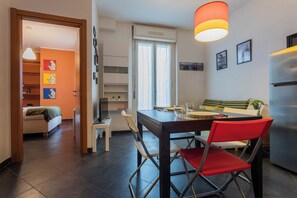 Apartment, Balcony | Living area