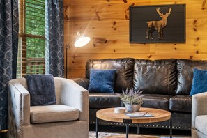 Smart-TV, Kamin, Videospiele