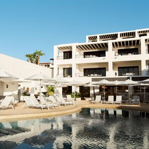 3 bedrooms - Oceanfront 3bd Penthouse With Breathtaking Views (San José del Cabo)