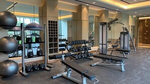 Fitness studio - Nice And Homey 1Br Apartment At Southgate Residence (Jakarta)
