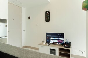 Deluxe Apartment | Living area