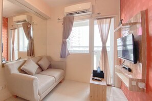 Deluxe Apartment | Living area - Cozy Living 2Br Green Pramuka City Apartment Near Mall (Jakarta)