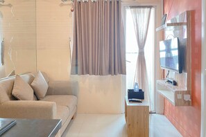 Deluxe Apartment | Living area - Cozy Living 2Br Green Pramuka City Apartment Near Mall (Jakarta)