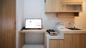 Lägenhet Deluxe | Vardagsrum | Kontor