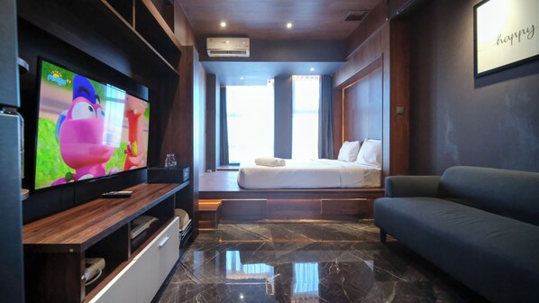 مكتب وواي فاي مجانًا