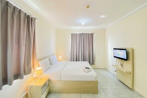 华丽开间 | 办公桌、免费 WiFi