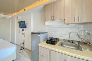 Deluxe Studio | Private kitchen