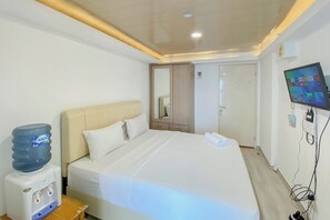 Deluxe-Studio | Schreibtisch, kostenloses WLAN