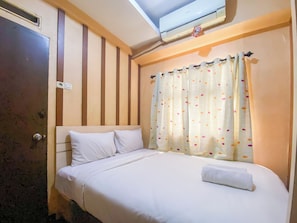 2 bedrooms, desk, free WiFi - The Elite 2Br At Apartment Suites @Metro (Bandung)