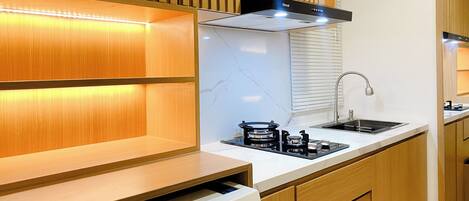 Deluxe Apartment | Private kitchen