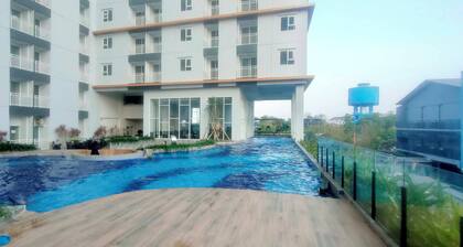 Comfortable And Clean Apartment Studio At Suncity Residence