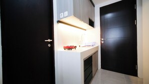 Refrigerador, placa de cocina